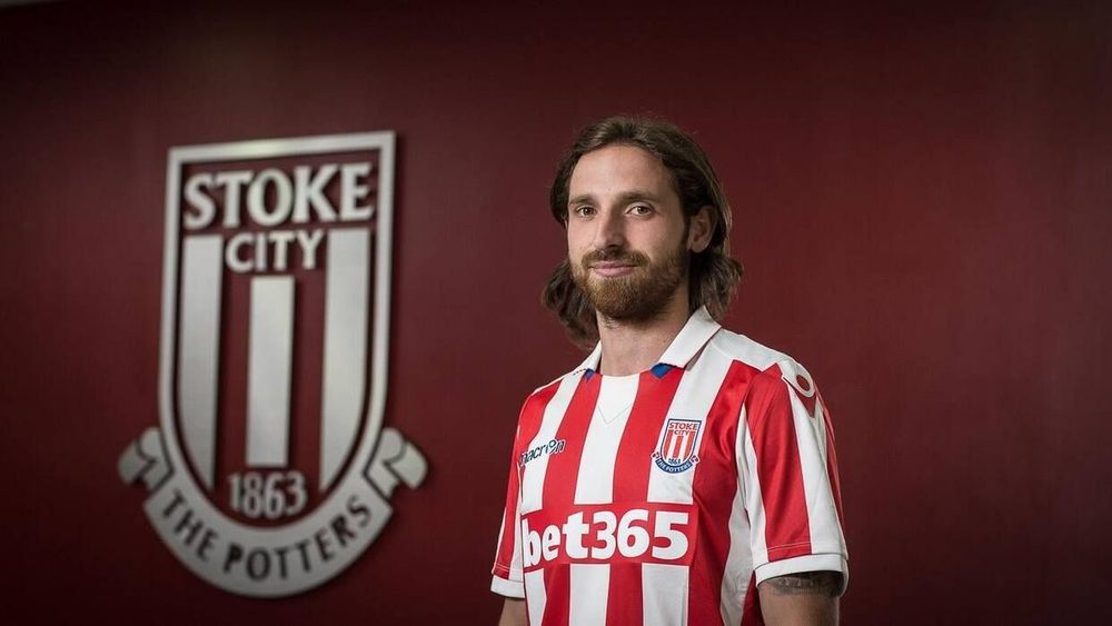 Валлийский полузащитник «Ливерпуля» ушел в «Сток Сити»