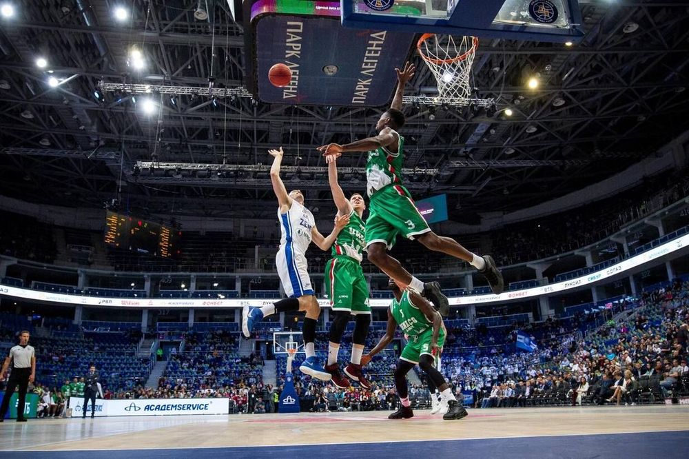 «Зенит» приобрел двух игроков