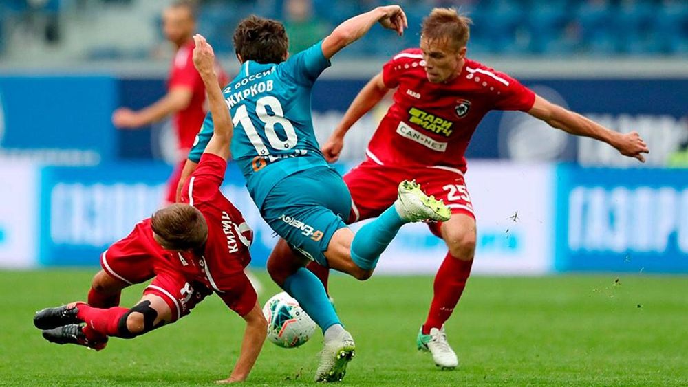 Руководитель «Тамбова» рассказал о невероятных зарплатах, предложенных новым игрокам