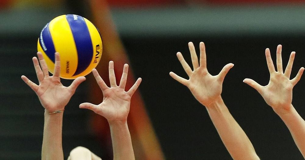 Одиннадцать полицейских наказаны по делу 17-летней волейболистки