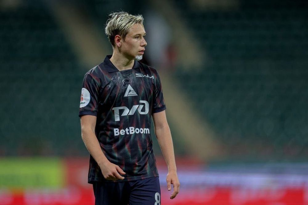 Батраков опроверг информацию о предложении «Вольфсбурга»: До меня ничего не доходило Батраков опроверг информацию о предложении «Вольфсбурга»: До меня ничего не доходило