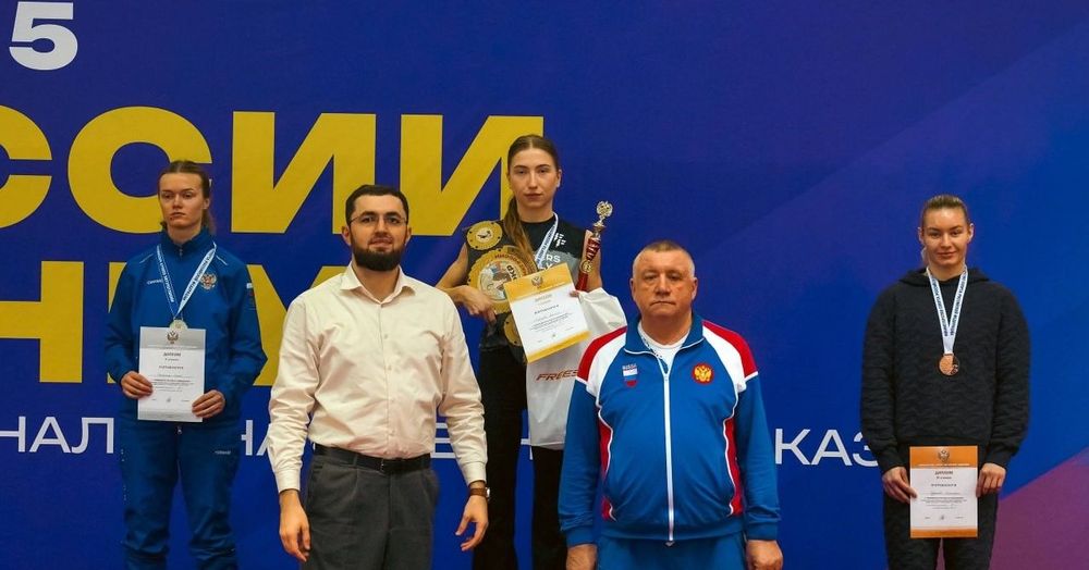 Экс-боец UFC Виктория Дудакова завоевала бронзу ЧР по кикбоксингу