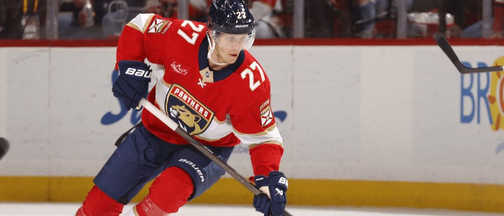 Нападающий «Флориды» выбыл на несколько недель из-за полученных ожогов на барбекю