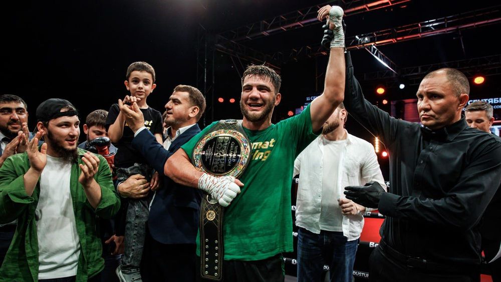 Умар Саламов и Юрий Кашинский проведут бой за пояс WBA International 10 октября в Грозном
