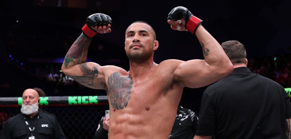 Олберг отправил в нокаут Рейеса в первом раунде на турнире UFC в Австралии