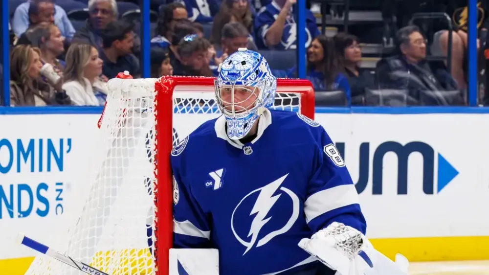 «Тампа» без Василевского проиграла «Торонто» в НХЛ. Кучеров без очков