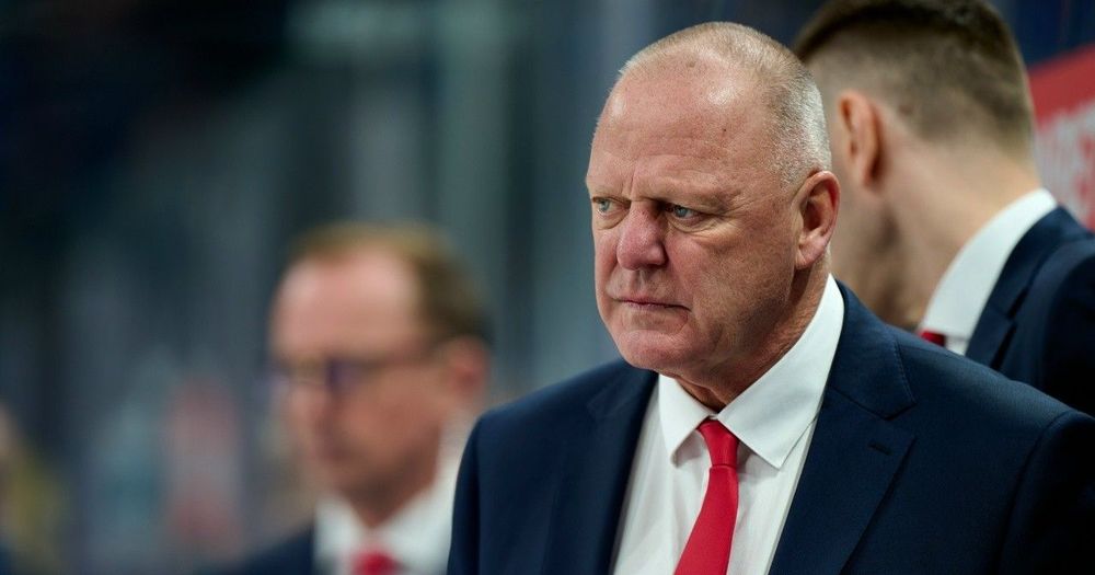 Защитник «Шанхая» Валенцов назвал слухи об отставке Галлана вбросом