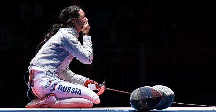 Яна Егорян стала трехкратной чемпионкой мира по фехтованию