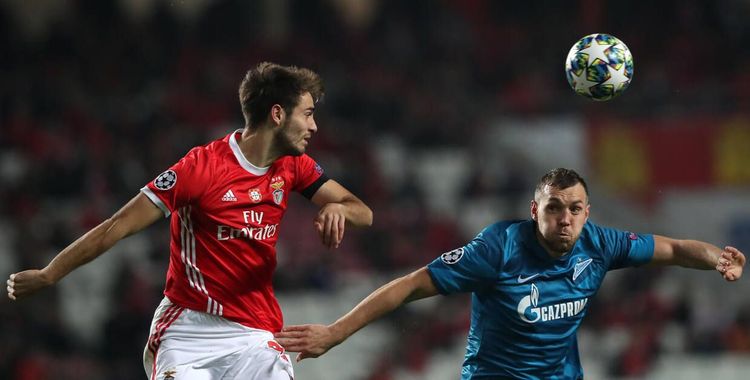 Серфинг, сигареты и чудо в Лионе. Как «Зенит» остался без плей-офф Лиги чемпионов