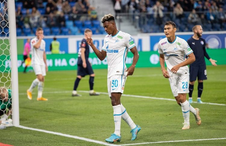 «Зенит» сравнялся со «Спартаком» по очкам в группе Кубка России