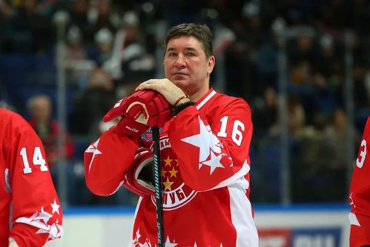 Александр Кожевников: Ковальчук, Малкин, Кучеров? Кто-то должен и рояль таскать