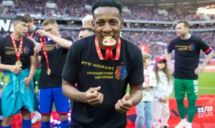 Экс-игрок ЦСКА назвал решение отстранить Мойзеса правильным