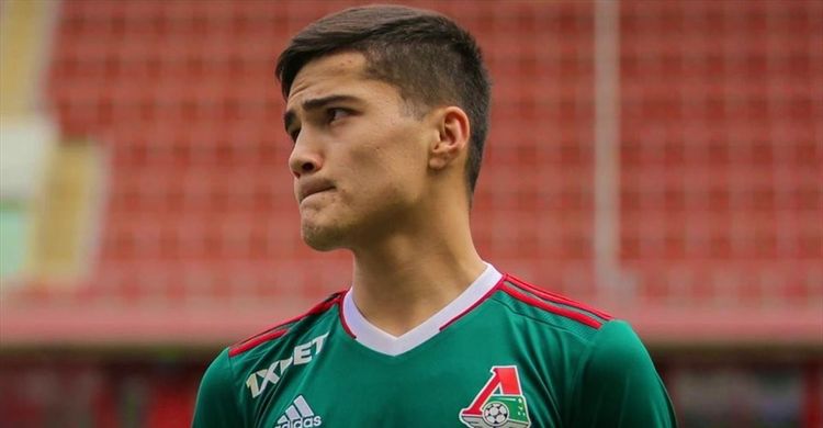 Кикнадзе и «Локомотив» осложнили жизнь сильному футболисту. Такие трансферы убивают карьеру