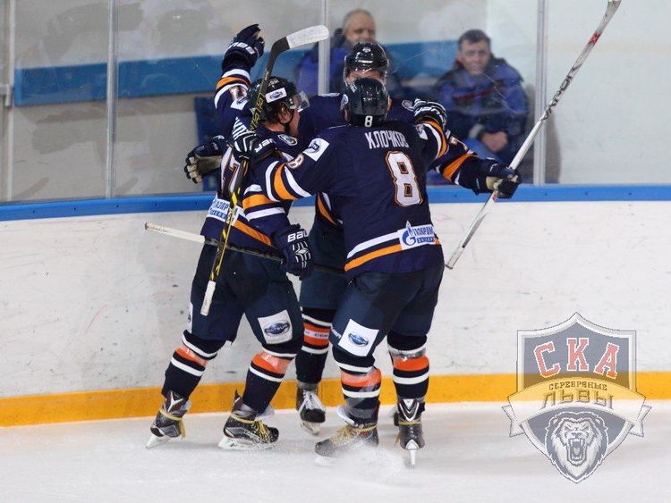 «Львы» и армейцы встретили Новый год победами