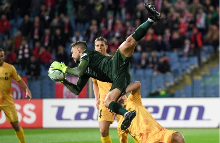 Две тысячи тренеров на трибунах! Хайкин выйдет в полуфинал Лиги конференций, а Миранчук – Лиги Европы?