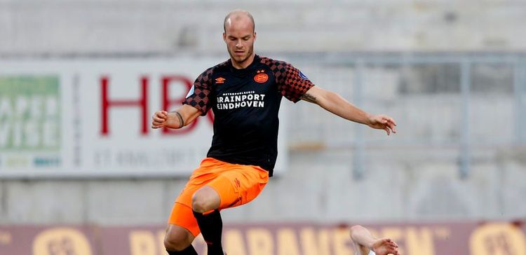 «Спартак» договорился о трансфере опорника. Кто такой Йоррит Хендрикс из ПСВ?