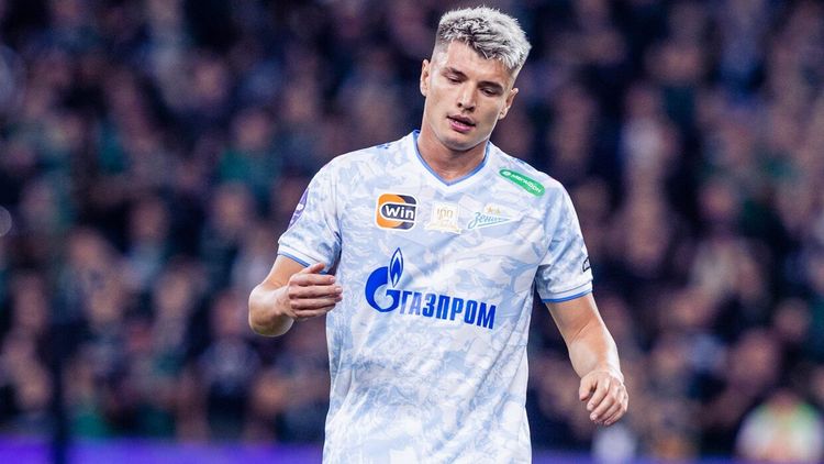 Что происходит с Андреем Мостовым? Болельщики уже практически его возненавидели