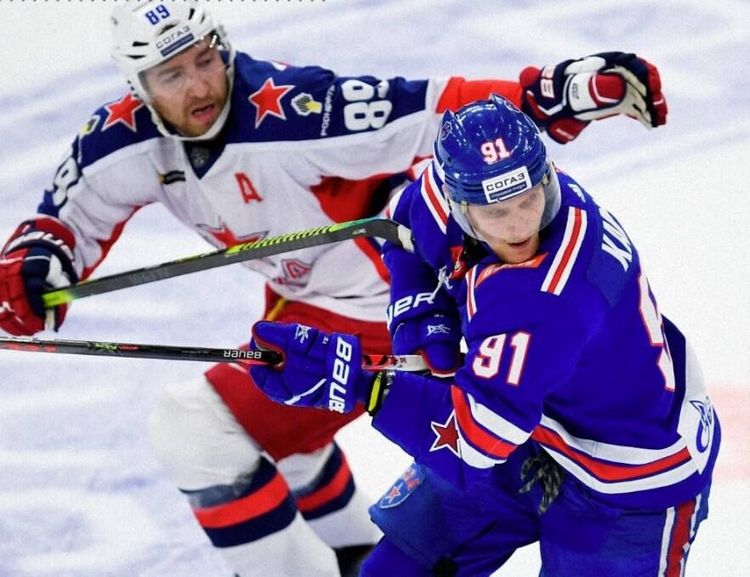 «Зенит» или СКА? Болельщики, выбравшие армейское дерби, покидали Ледовый разочарованными