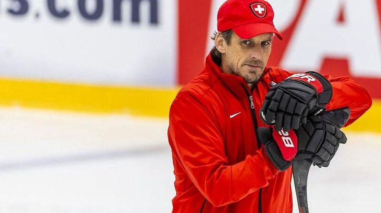 Тренера сборной Швейцарии Патрика Фишера уволили за поддельный сертификат