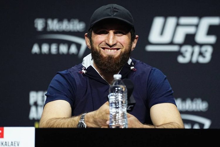 Анкалаев может подраться осенью на турнире UFC в Абу-Даби