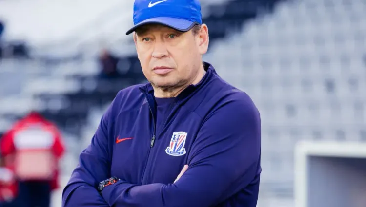 «Зенит» сыграет товарищеский матч в Китае с командой Слуцкого