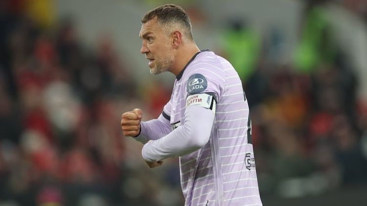 Непомнящий сравнил форварда «Акрона» Дзюбу с Жириновским