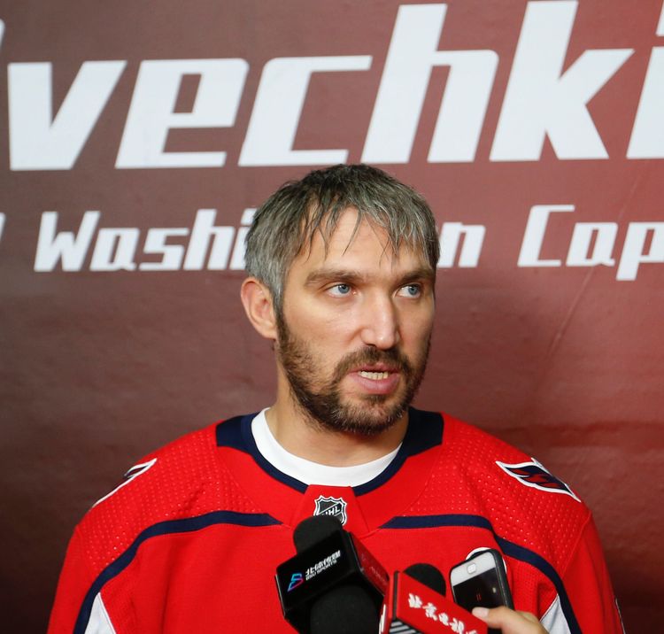 Экс-тренер «Вашингтона»: Овечкин создал в раздевалке неповторимую атмосферу