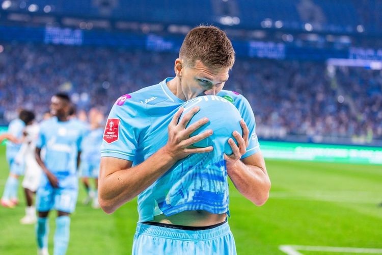 Соболев сделал «Зенит» чемпионом группы в Кубке России. Дубль Александра принес команде Семака победу над «Ахматом» Черчесова