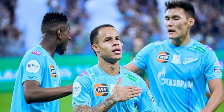 «Зенит» остановил «Локомотив». В РПЛ не осталось команд без поражений