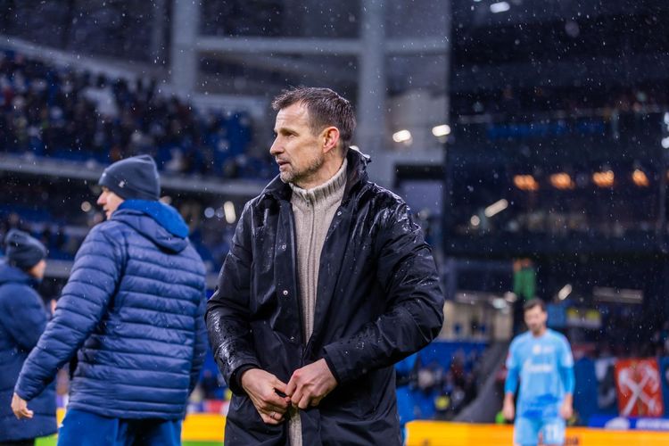 «Одного игрока придержим». Кого Семак хочет оставить в «Зените»