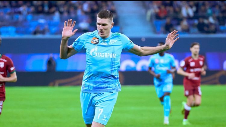 Первый тренер Соболева подверг критике тактические решения Семака