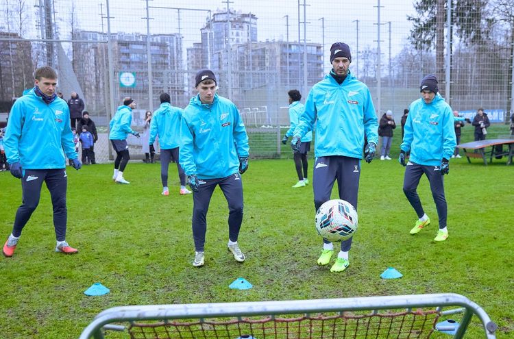 Зырянов – о зимних трансферах «Зенита»: Нужна свежая кровь. Уже есть фамилии