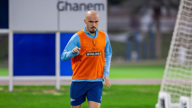 Агент Дркушича высказался о конкуренции защитника с Дивеевым