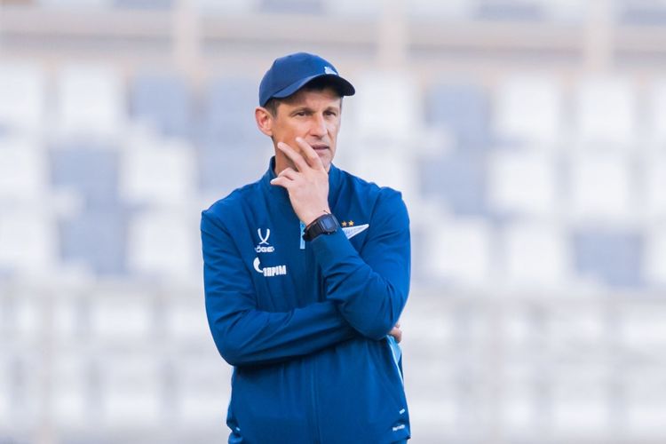 Главный тренер «Зенита»-2 Коноплев рассказал о взаимоотношениях с Семаком