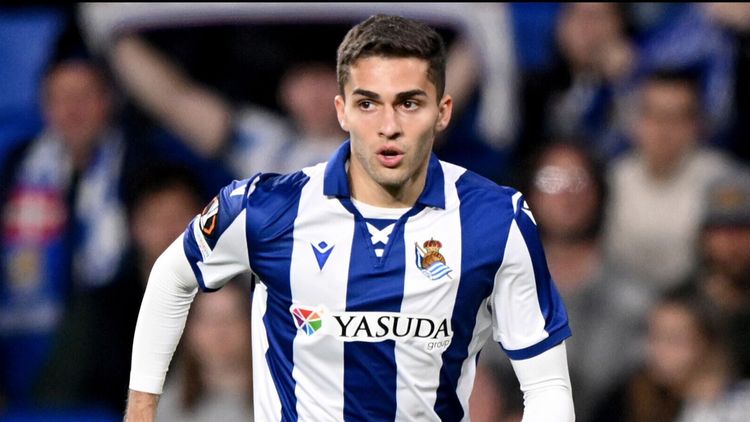 В «Реал Сосьедад» не смогли назвать сроки восстановления Захаряна от травмы