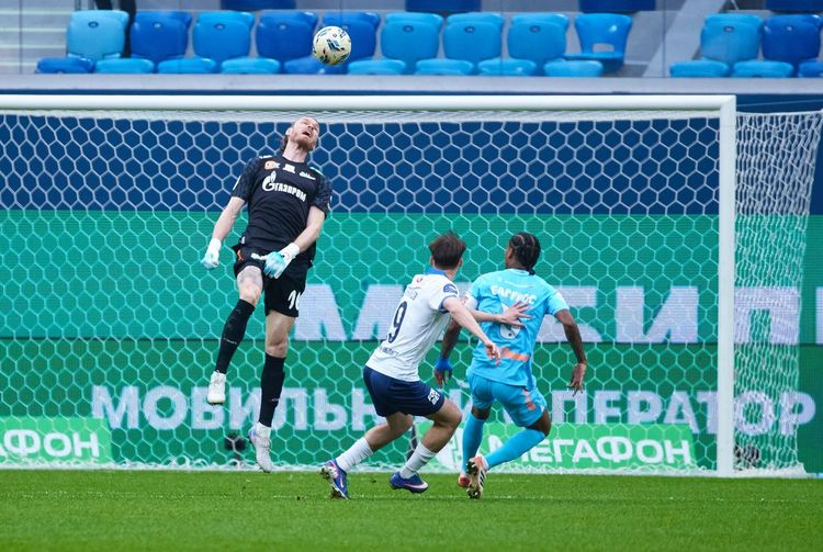 Адамов: Негативно отношусь к правилу 8 секунд для вратарей