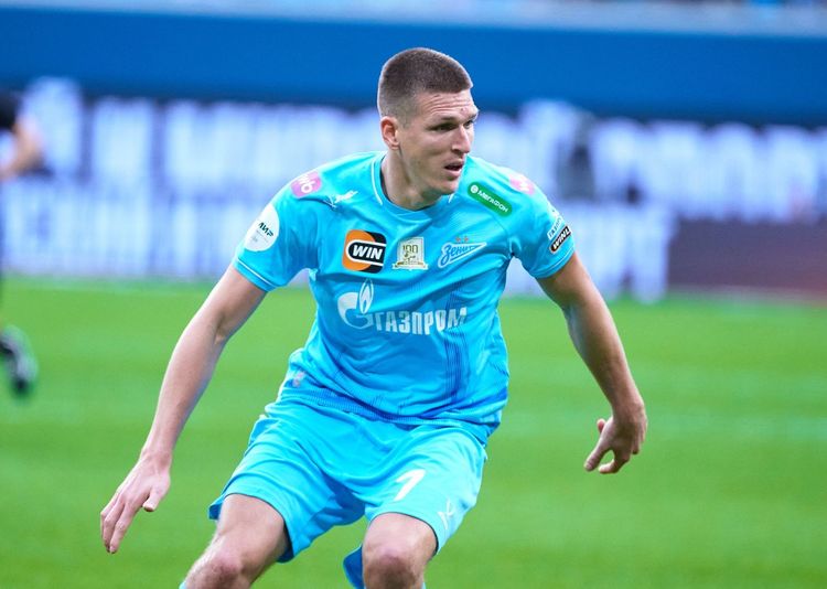 Семак объяснил ротацией выход Дурана вместо Соболева в матче против «Спартака» 