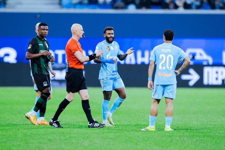 Гасилин – об удалении Педро: Я ожидал, что Карасев посмотрит VAR и оставит свое решение