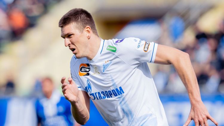 Семак покритиковал Соболева. У «Зенита» новая проблема во время чемпионской гонки
