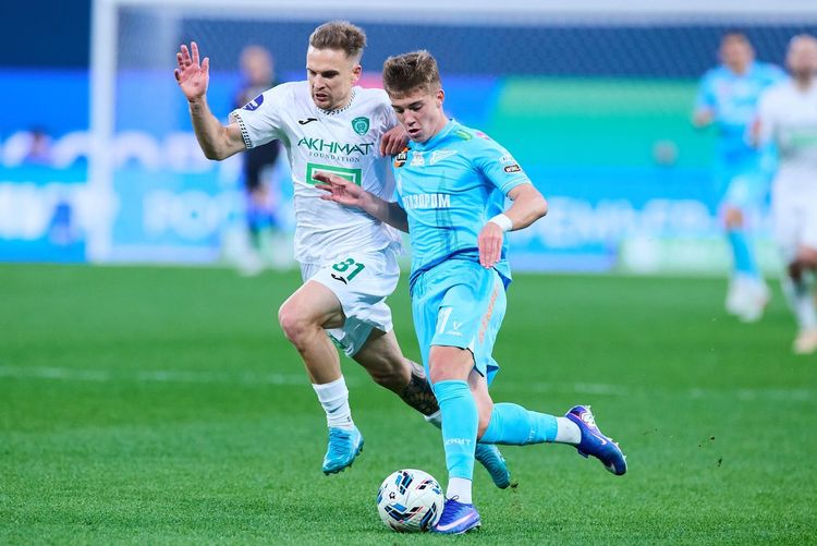 Кондаков становится игроком основы. «Зенит» обыграл «Ахмат» и не отстал от «Краснодара»