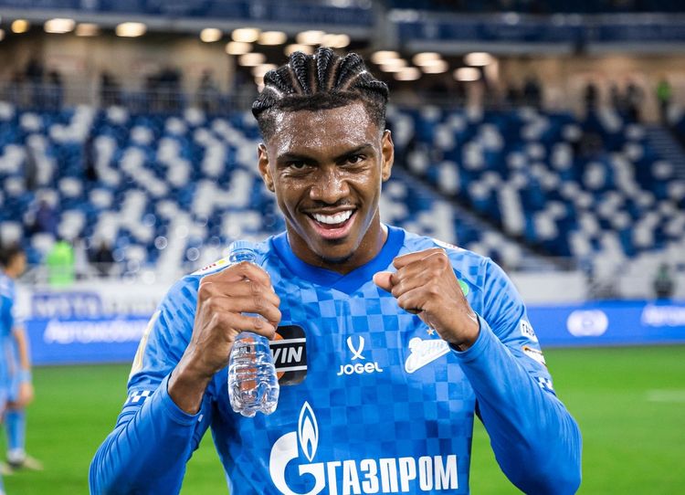 1597409_sPICT.jpg