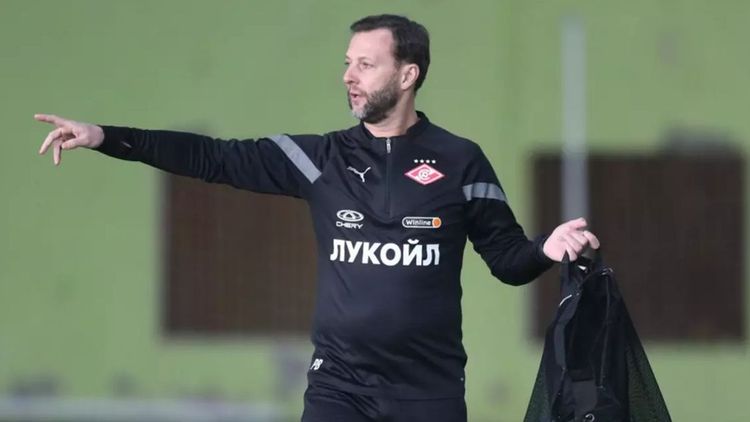 Карседо оставит в штабе «Спартака» Романова