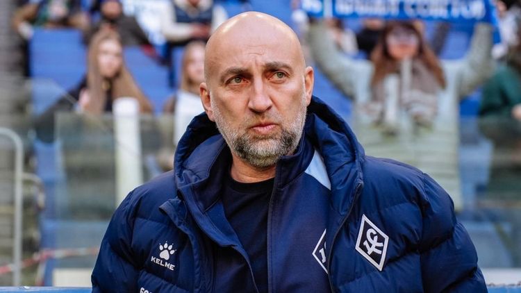 В «Крыльях Советов» рассказали, что Адиев останется на посту тренера