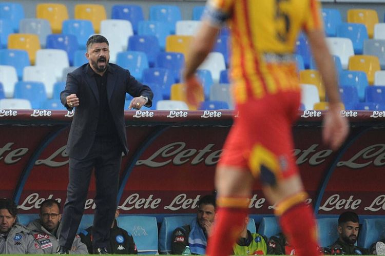С Анчелотти «Наполи» вышел в плей-офф Лиги чемпионов, с Гаттузо вылетит от «Барселоны»