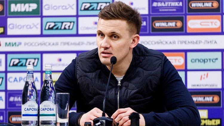 В каких клубах РПЛ зимой может смениться тренер. Есть пять вариантов