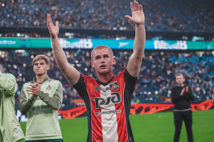 Корнеев посчитал, что Пиняев деградировал в «Локомотиве»