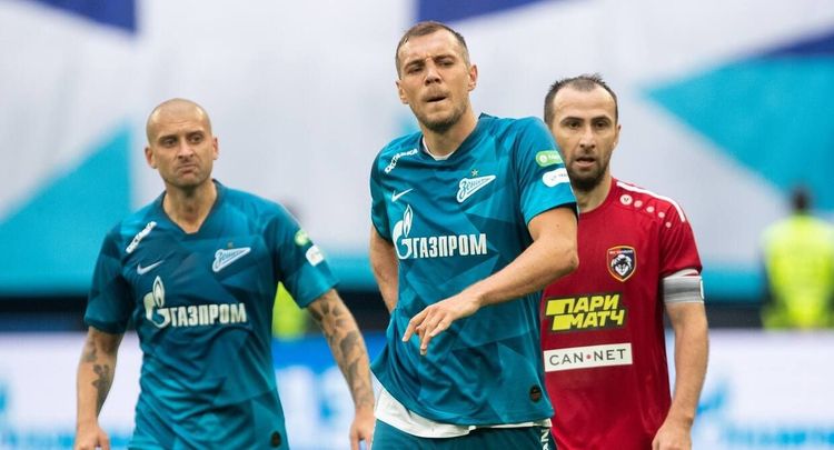 «Тамбов» может украсть у «Зенита» не только очки, но и спонсора?