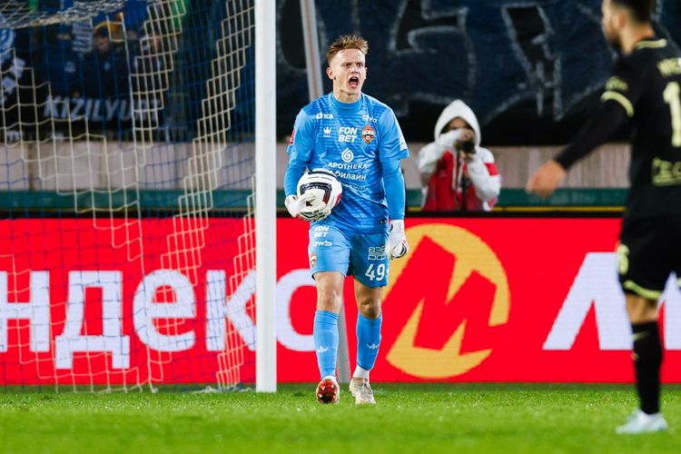 Овчинников считает, что Владислав Тороп скоро станет «первым номером» сборной России