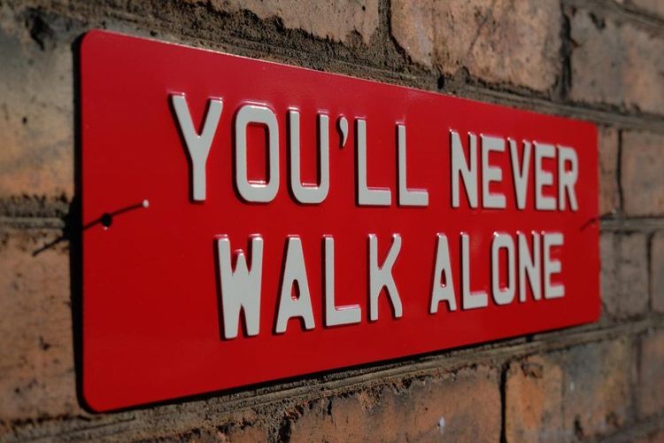 Queen, AC/DC, Вангелис и даже Дэвид Линч. 25 лучших песен о спорте