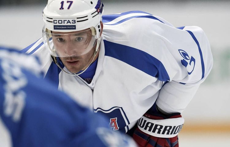 Ковальчук забивает, Дацюк раздает